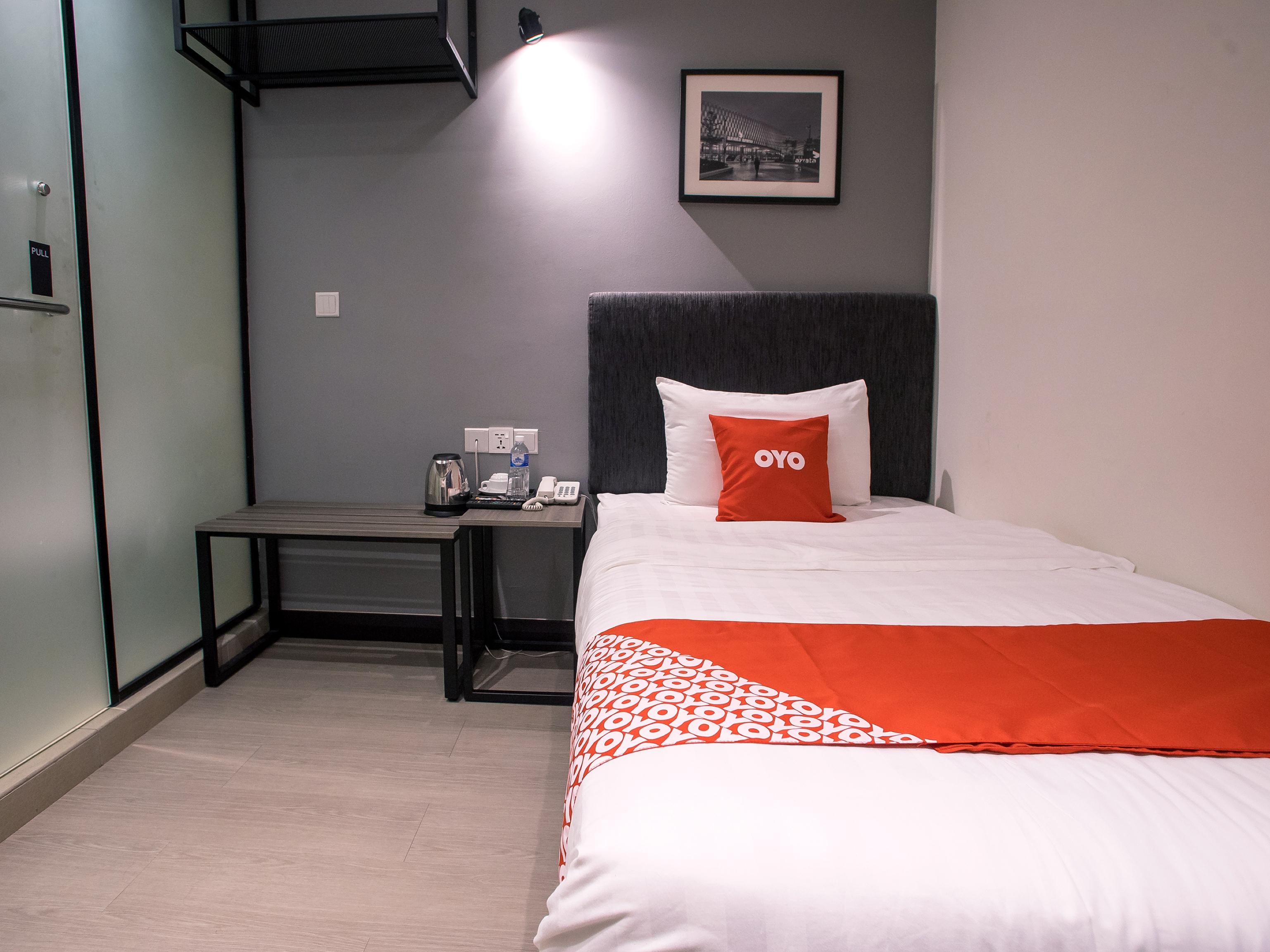 Oyo 89576 Mokka Hotel Kuala Lumpur Bagian luar foto