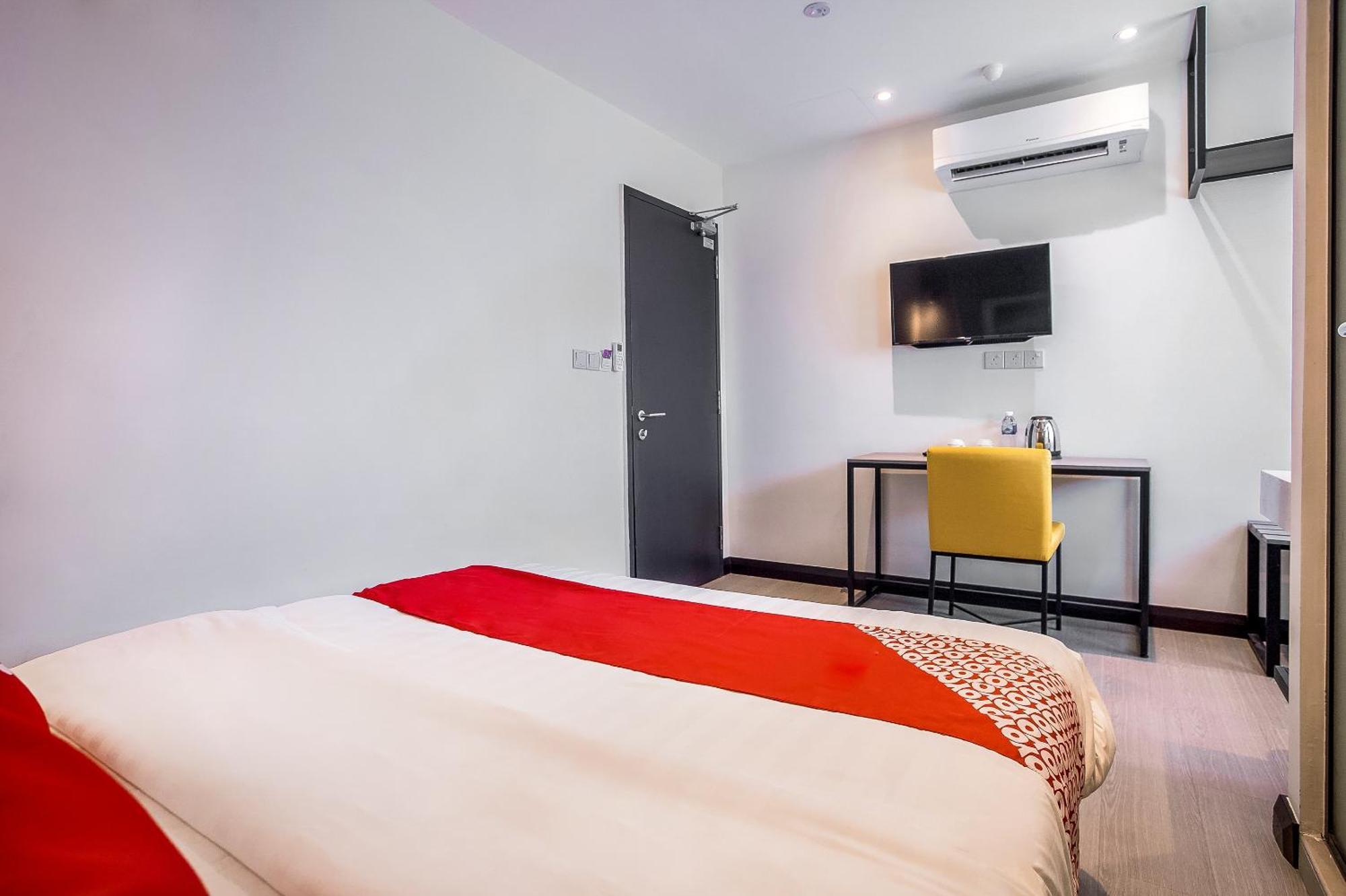 Oyo 89576 Mokka Hotel Kuala Lumpur Bagian luar foto