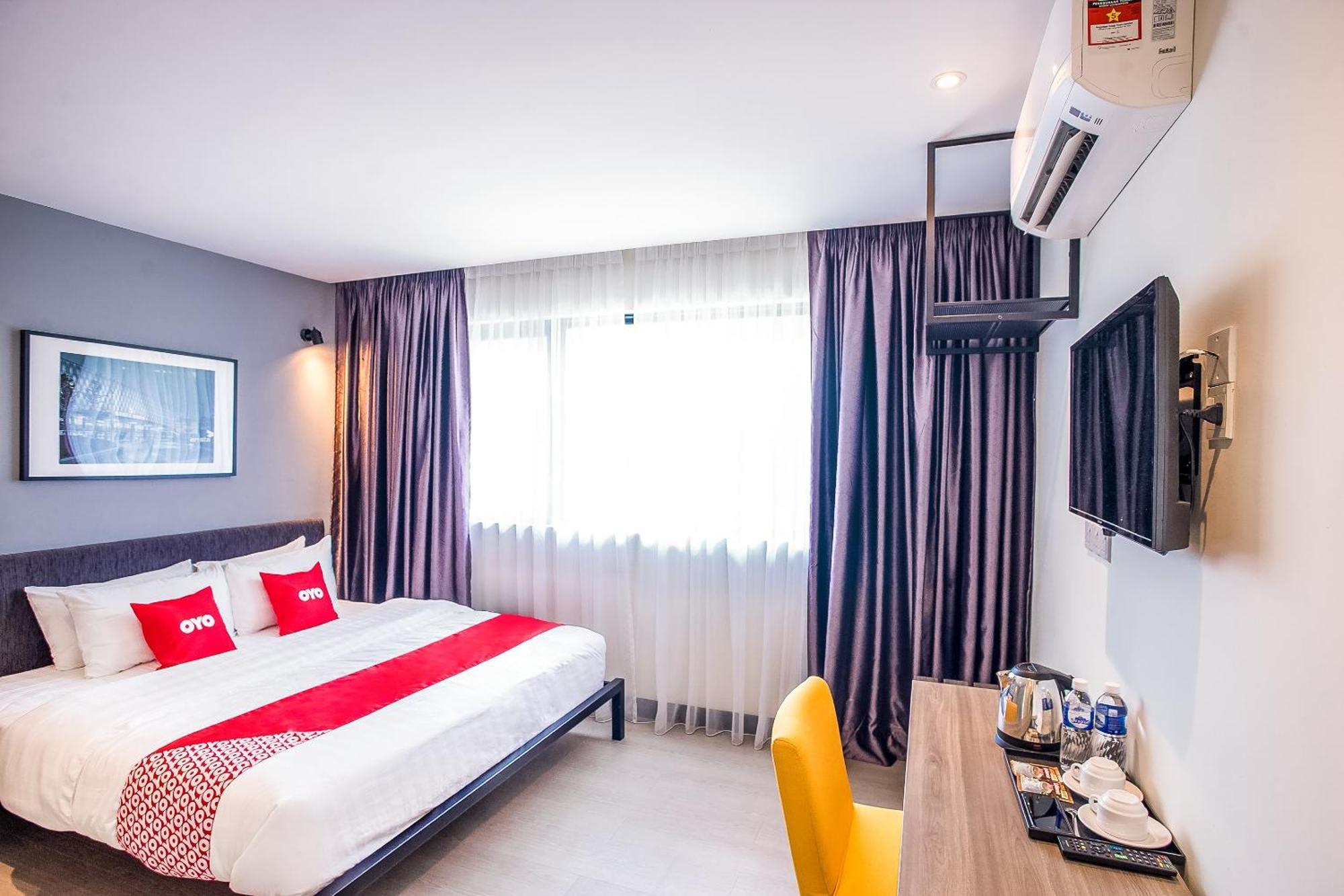Oyo 89576 Mokka Hotel Kuala Lumpur Bagian luar foto
