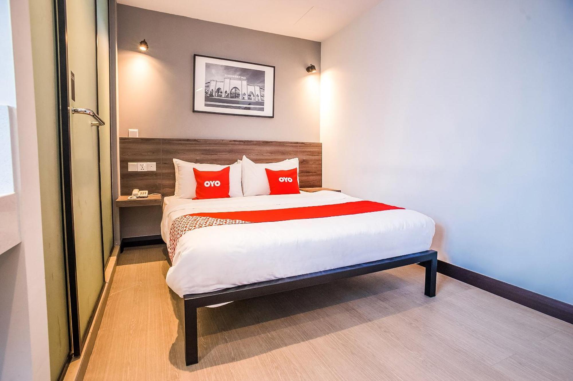 Oyo 89576 Mokka Hotel Kuala Lumpur Bagian luar foto